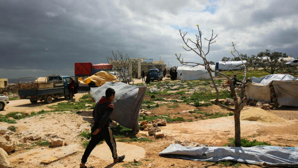 Iran ne 12 lakh Afghanon ko Nikala